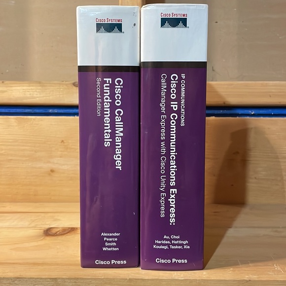 CISCO Call Centre Textbooks - Picture 4 of 6